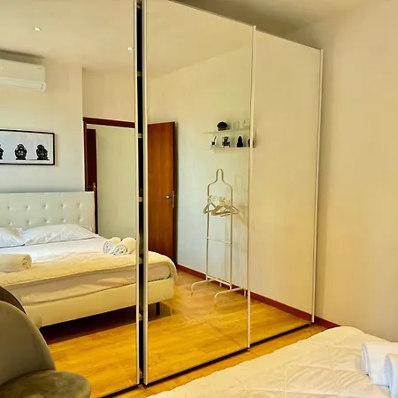 2bd Near The Station Apartamento