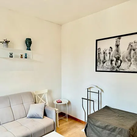 2bd Near The Station Apartamento