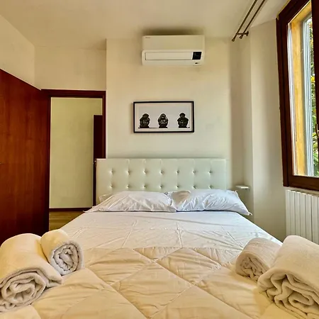 2bd Near The Station Apartamento *
