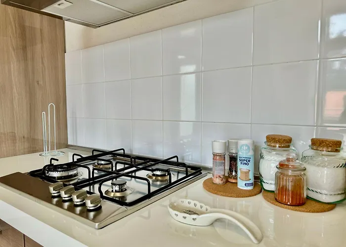 2bd Near The Station Apartment Como