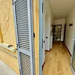 2bd Near The Station קומו
