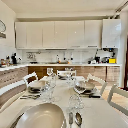 2bd Near The Station * Como