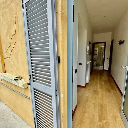 2bd Near The Station Комо