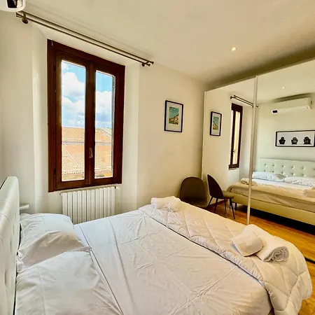 2bd Near The Station Appartement