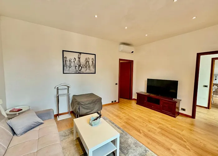 2bd Near The Station Apartamento *