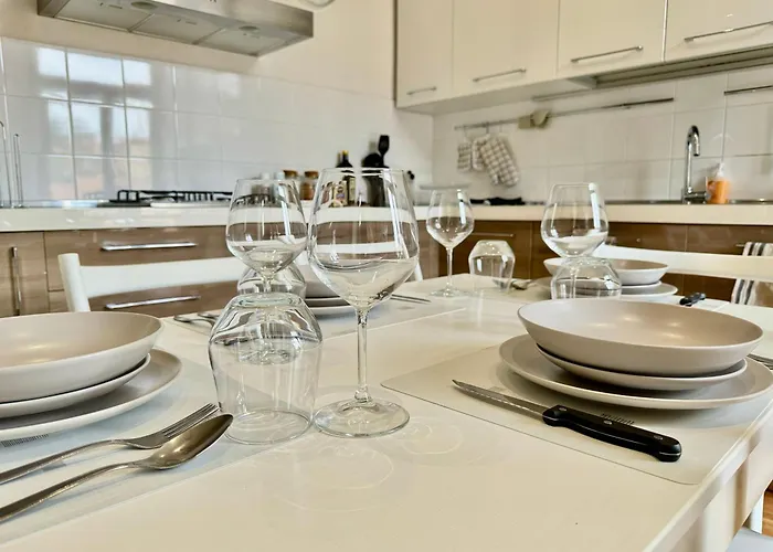 아파트 2bd Near The Station *