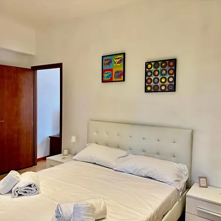 Appartamento 2bd Near The Station *