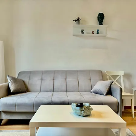 2bd Near The Station * Côme